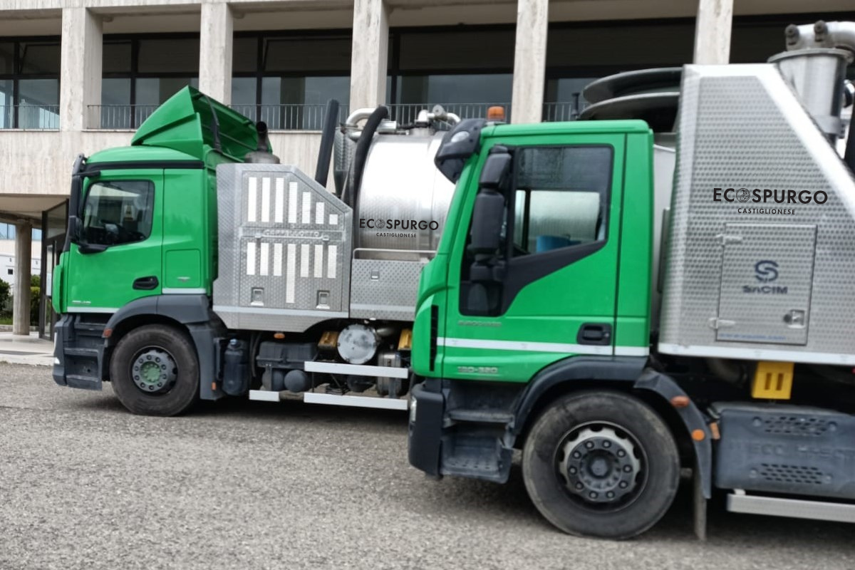 smaltimento e trasporto sostanze o materiali pericolosi